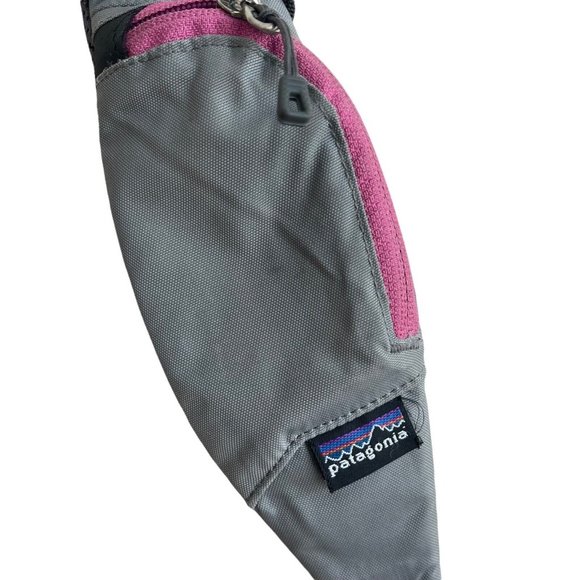 Patgonia Sling Crossbody Shoulder Bag - Picture 4 of 10